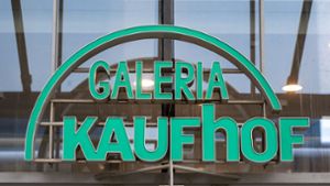Insolvenzverwalter Stefan Denkhaus ist überzeugt von den wirtschaftlichen Aussichten von Galeria Kaufhof. (Symbolbild) Foto: dpa/Hendrik Schmidt