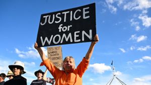 Eine Kundgebung zur Beendigung der Gewalt gegen Frauen in Canberra. Foto: Lukas Coch/AAP/dpa